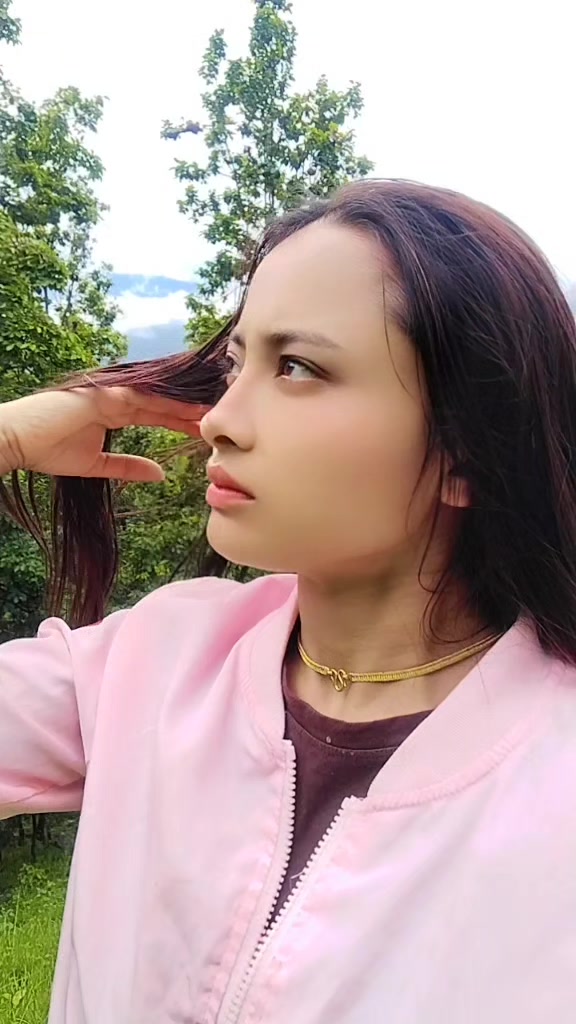 @लुरी👸🕉️🔱🇭🇷