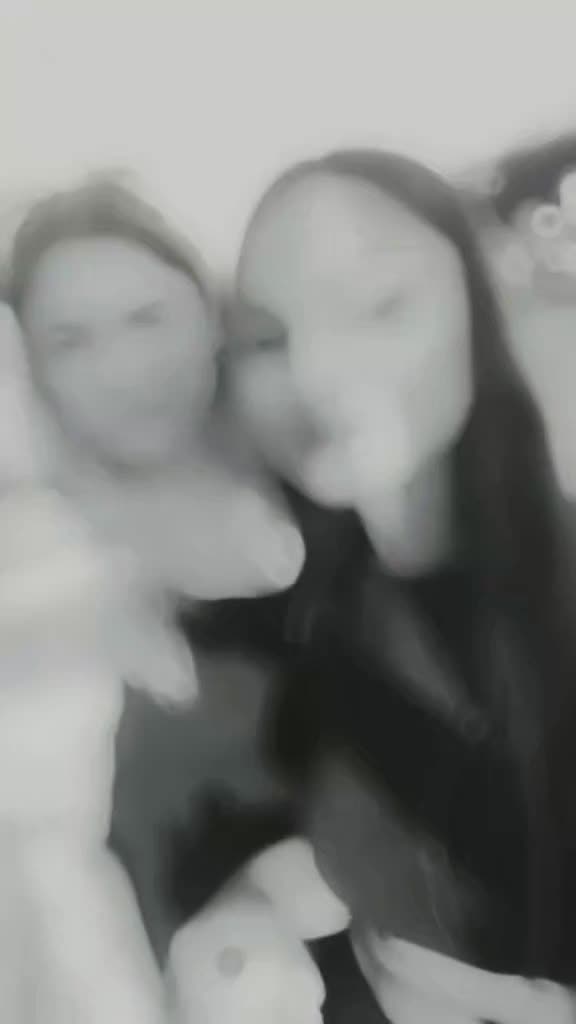 @LeYLa LeYLa. ❤️💛