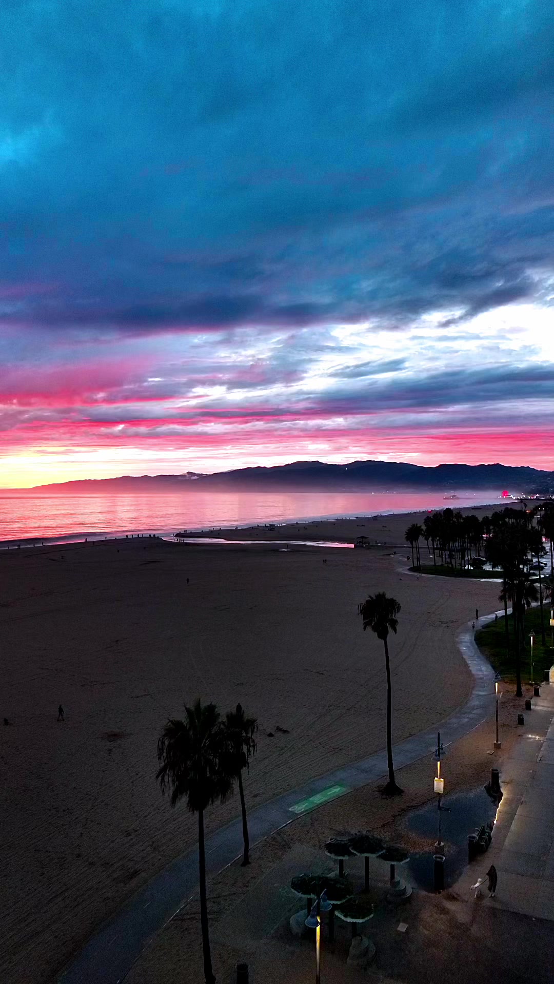 @Venice Beach Boardwalk