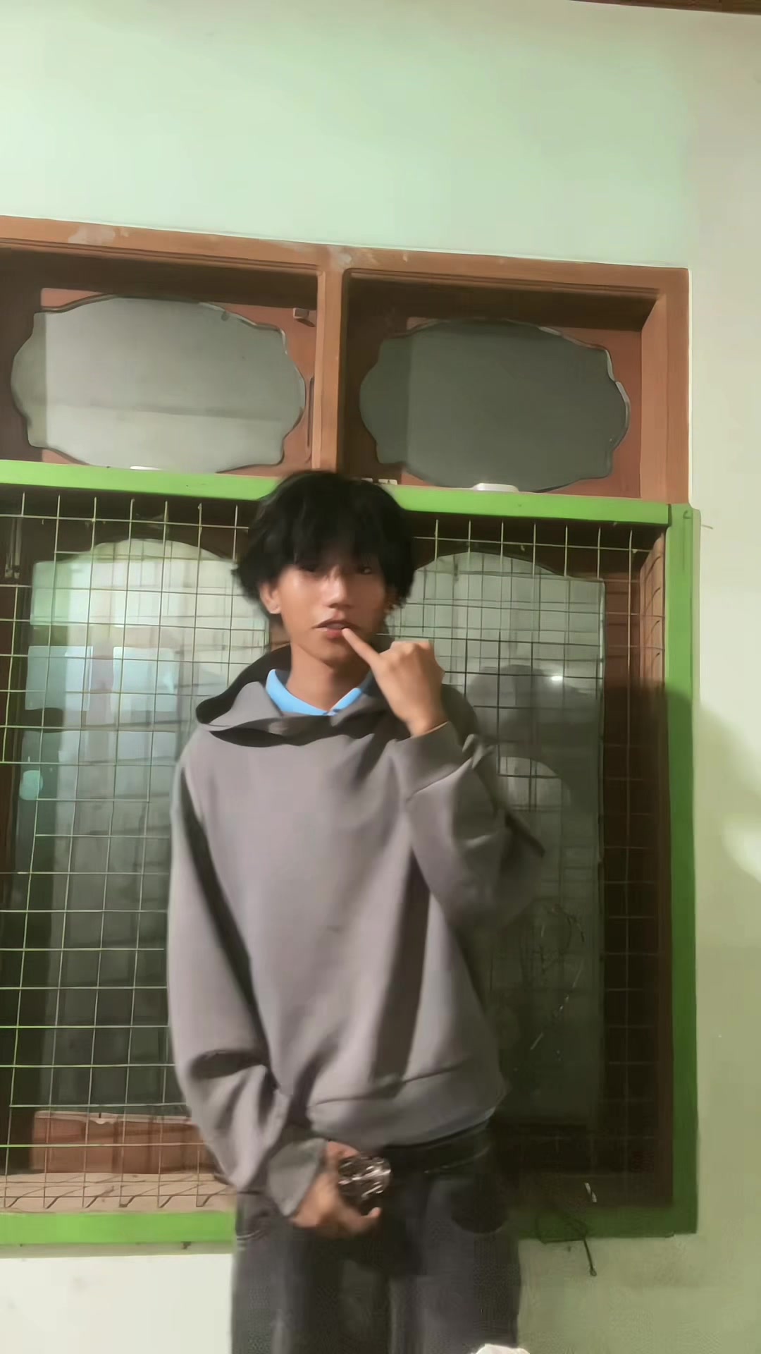 @𝐋3𝐣'𝐞