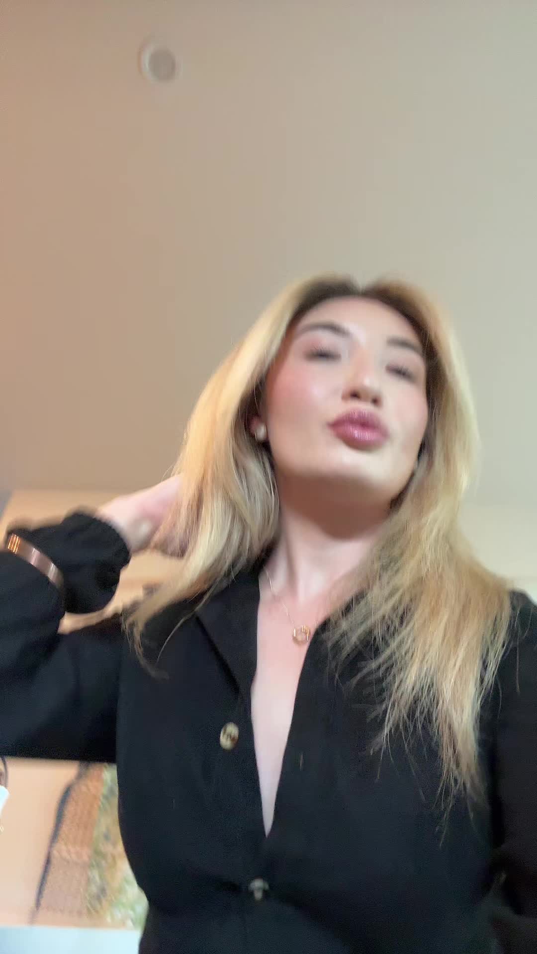 @Gabriela