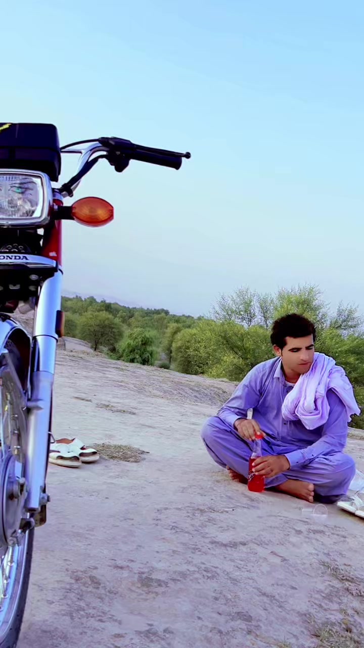 @🍷KHATTAK 🍷