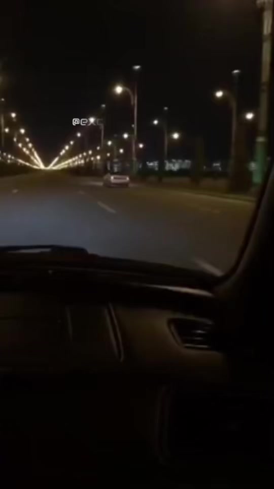 @๐ฒ๐
๐ฐ๐น๐๐๐ถ๐๐ฒ_๐๐บ