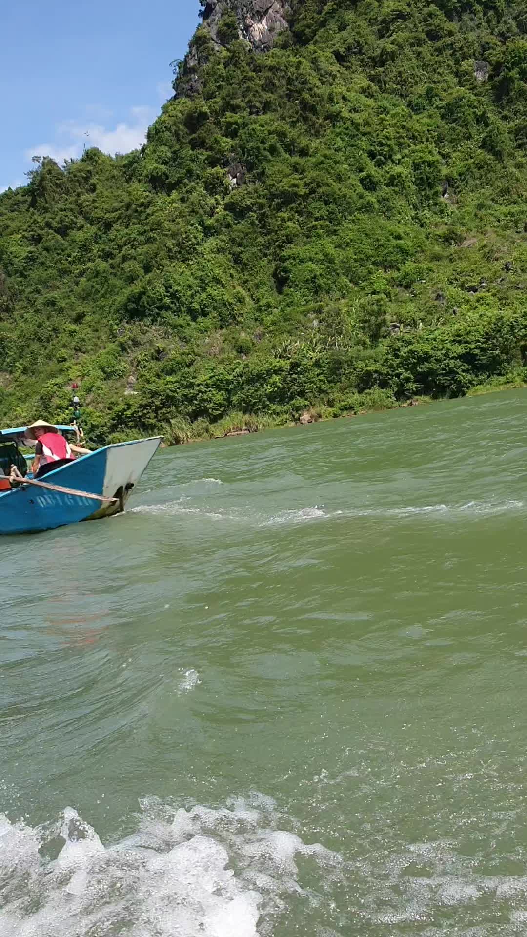 @H&ugrave;ng Chăm Chỉ