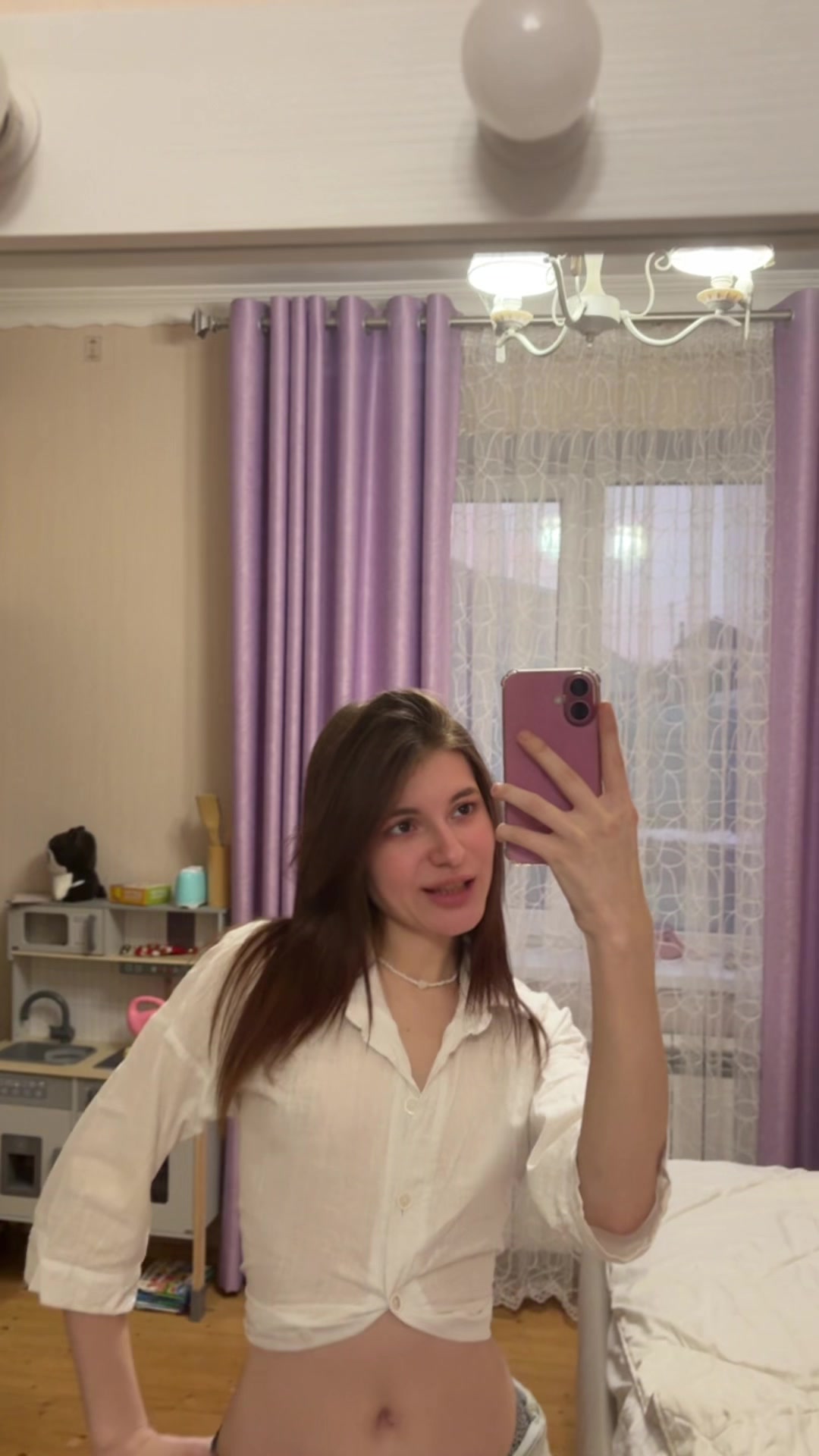@👅