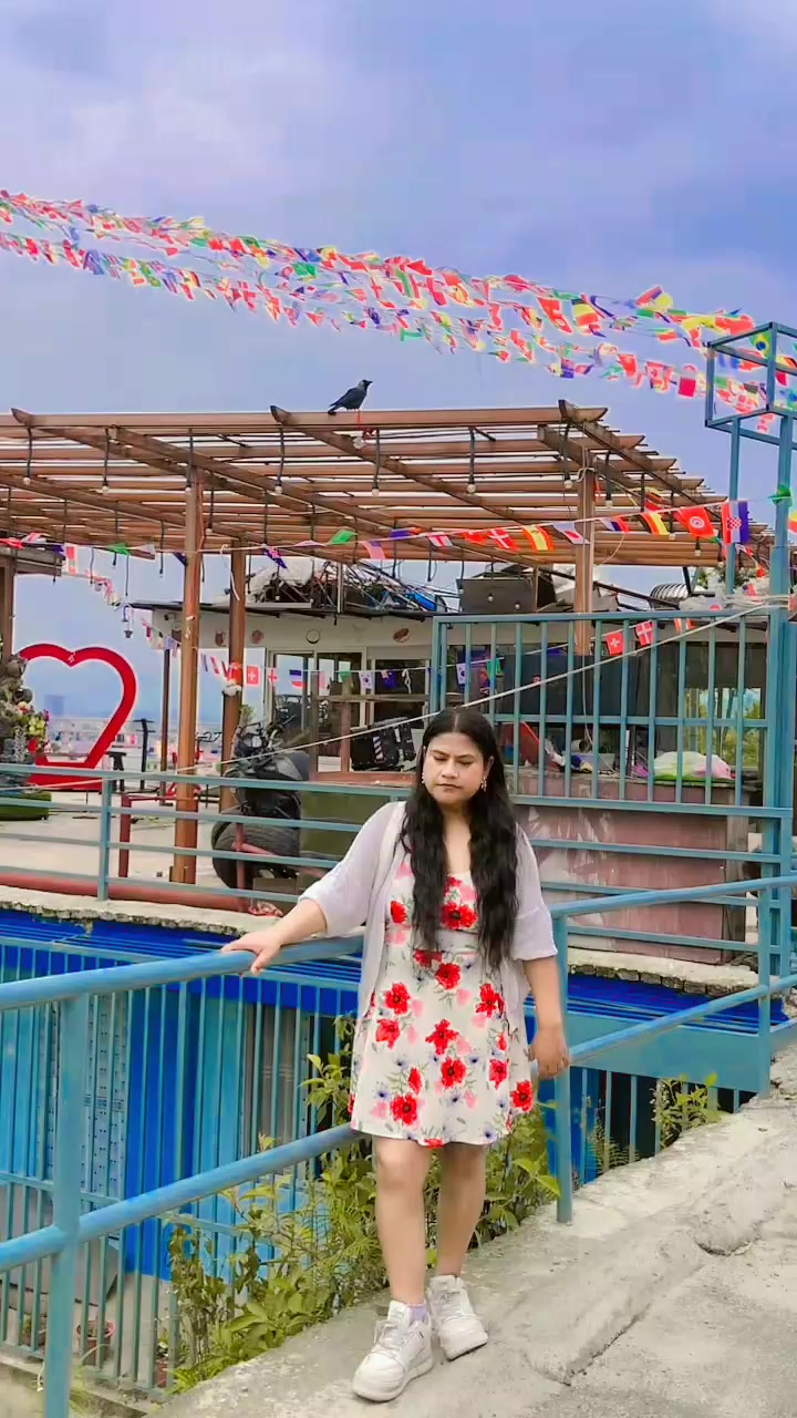 @Ru🐝 Adhikari