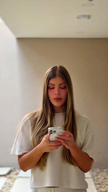 @SOFÍA.