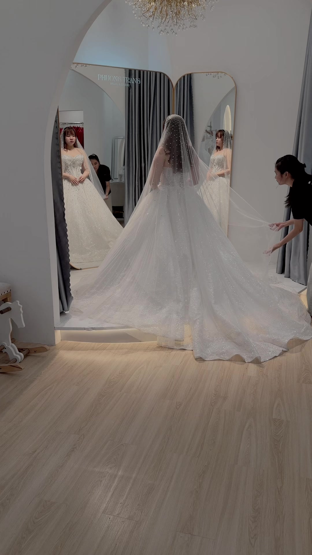 @phuongtrang_weddi