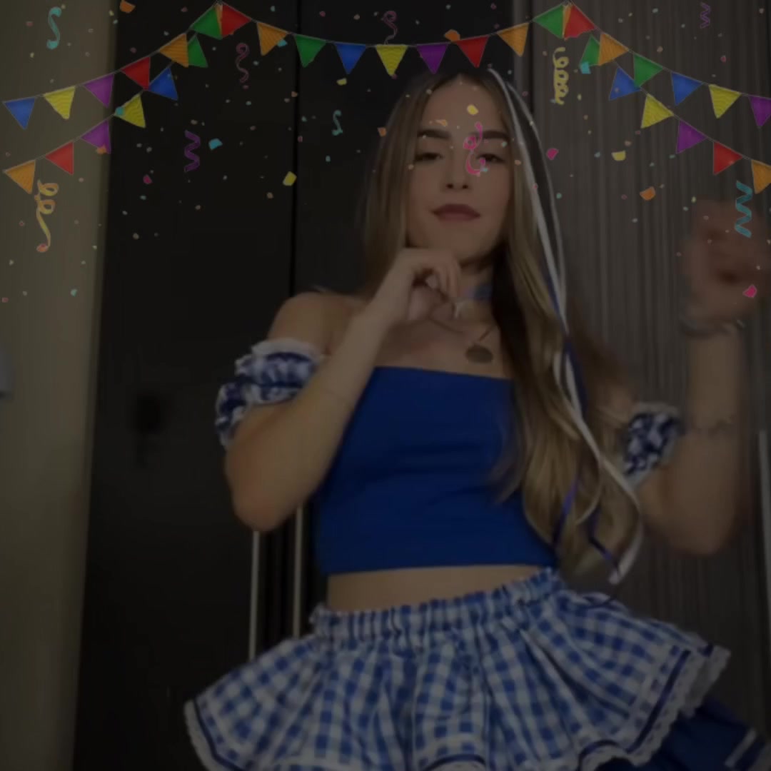@Cr'