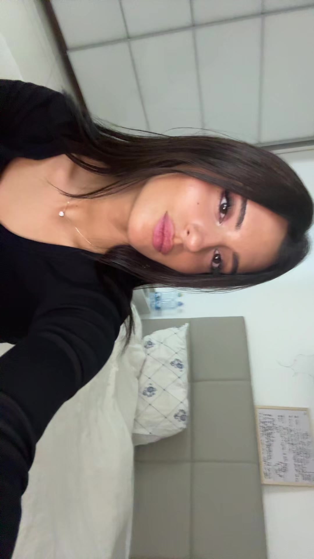 @זאת עם השמלות המפורסמות ✨