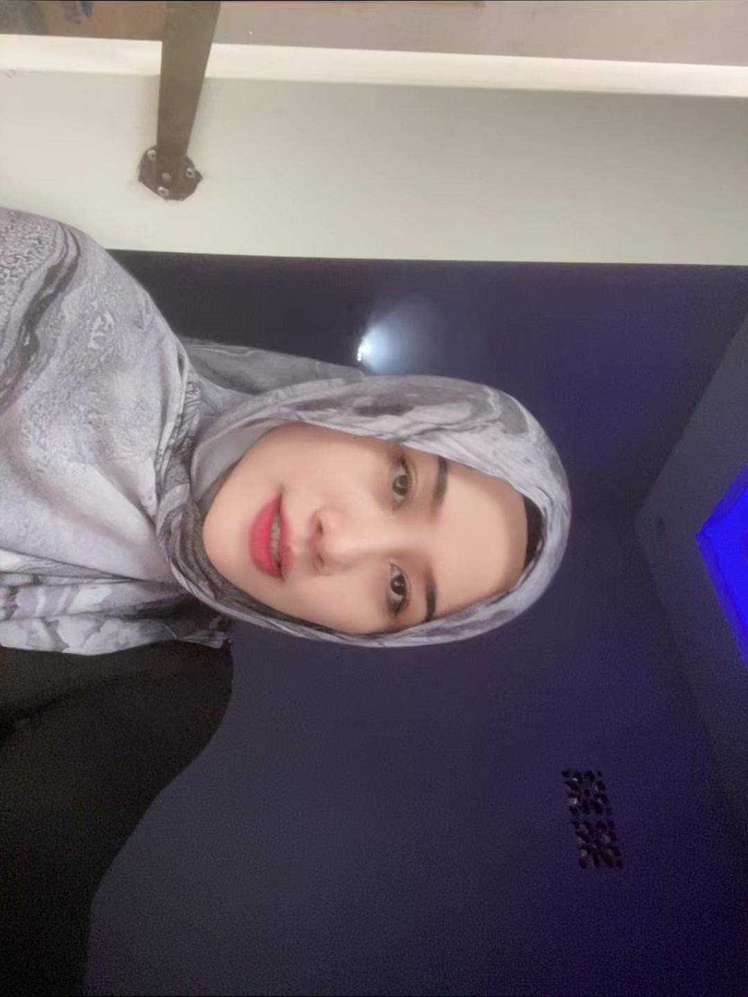 @Lutpi.