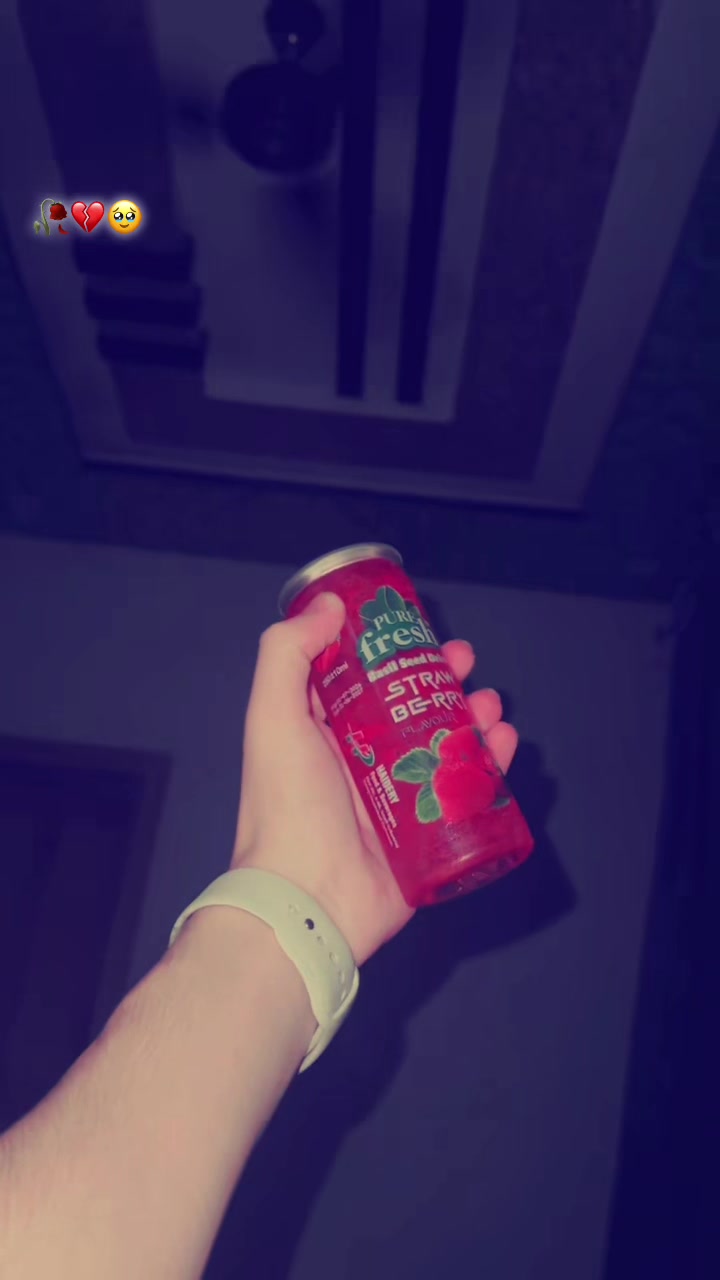 @𝕔 𝕙 𝕖 𝕣 𝕣 𝕪 🍒