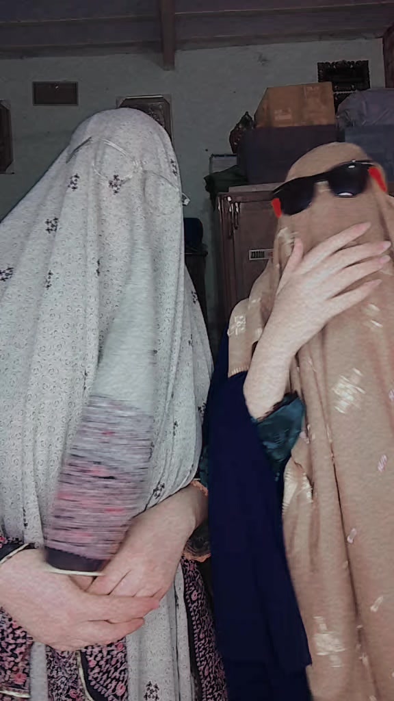 @once again ghost sister's