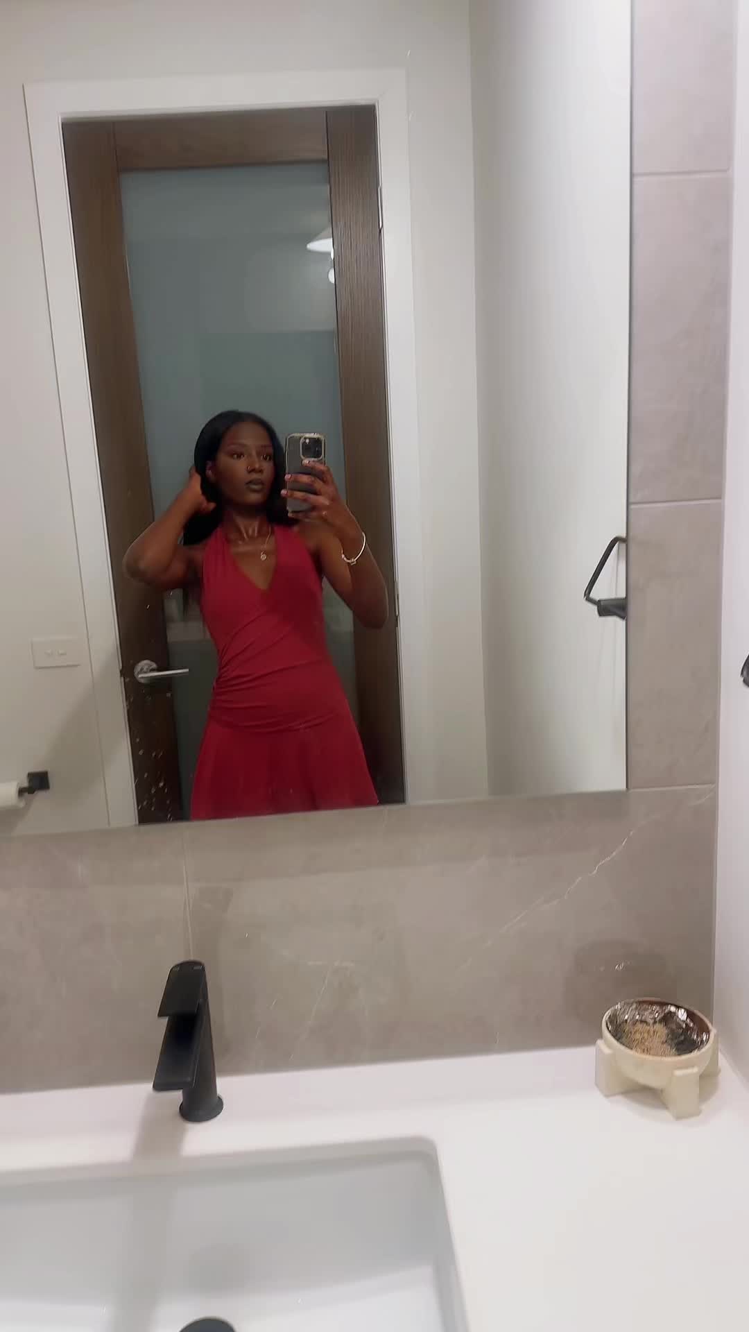 @Nyankiira