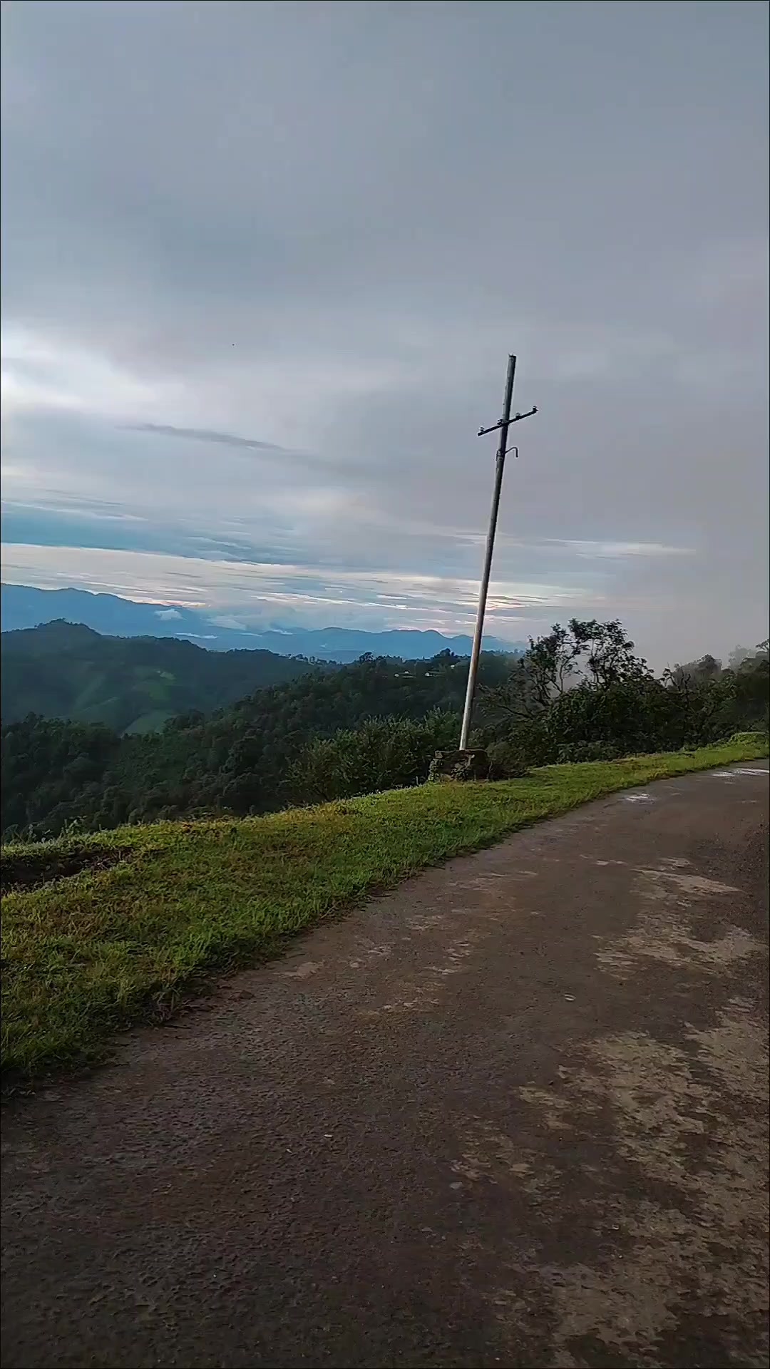 @MinNgweHan(ရှမ်းအရှေ့)🇱🇹🇱🇹
