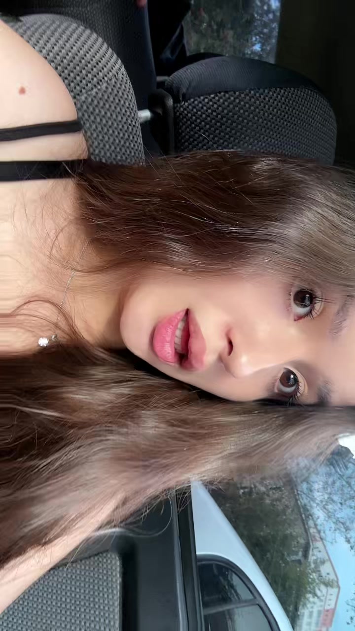 @🐇