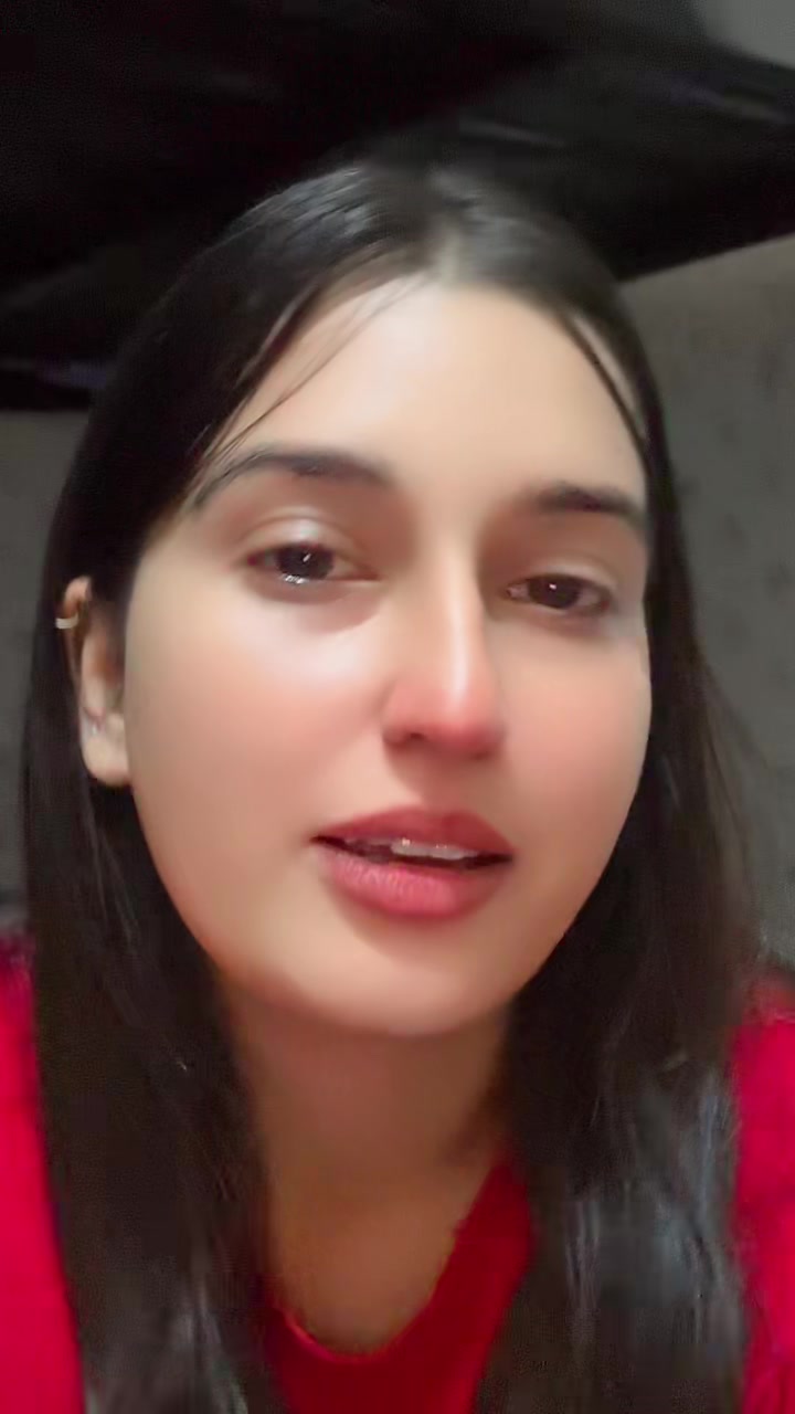 @Ambika🧿