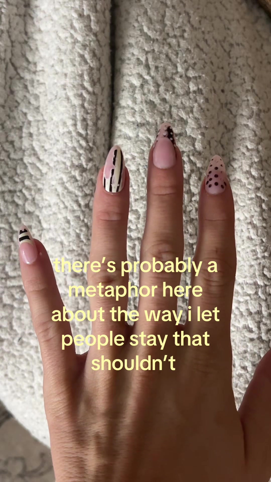 @anya