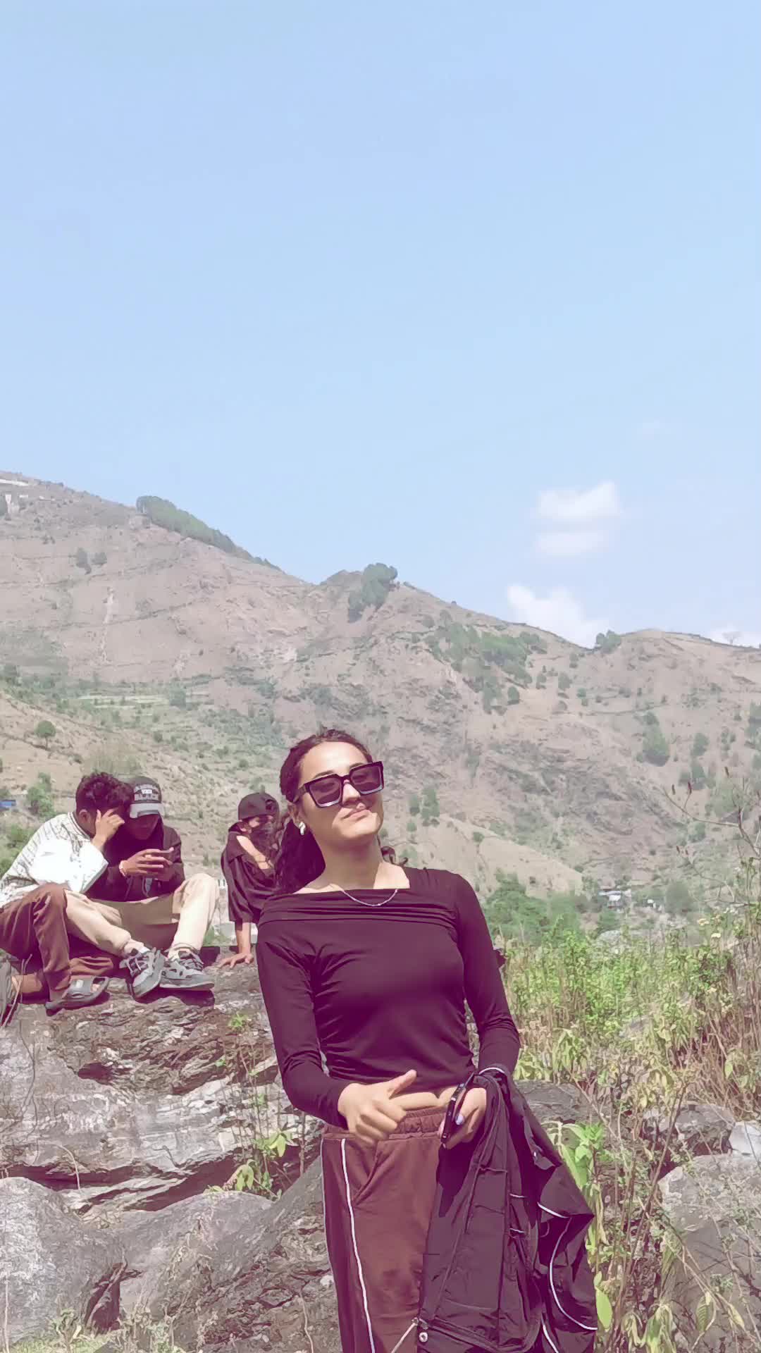 @{<&bull;Aachal~Singh&bull;>}😘