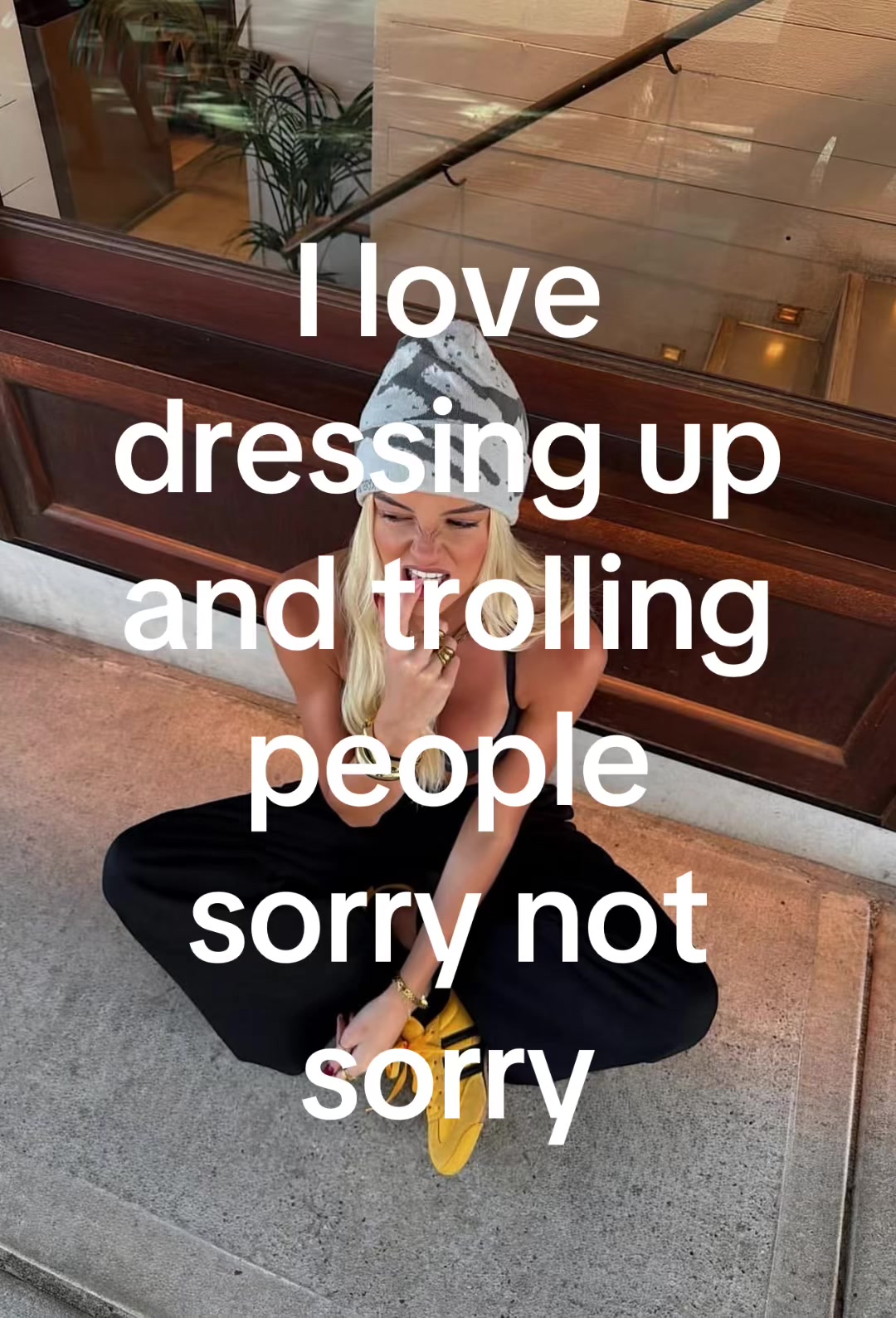 @️