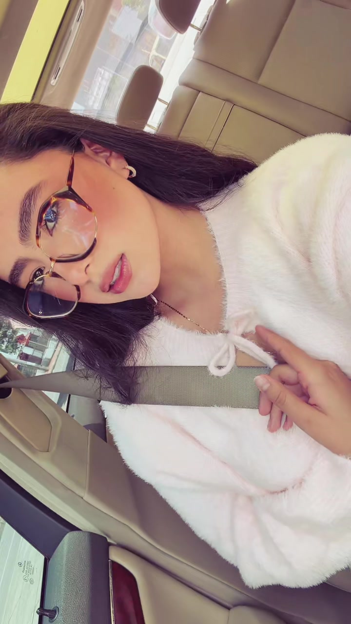 @Mari May