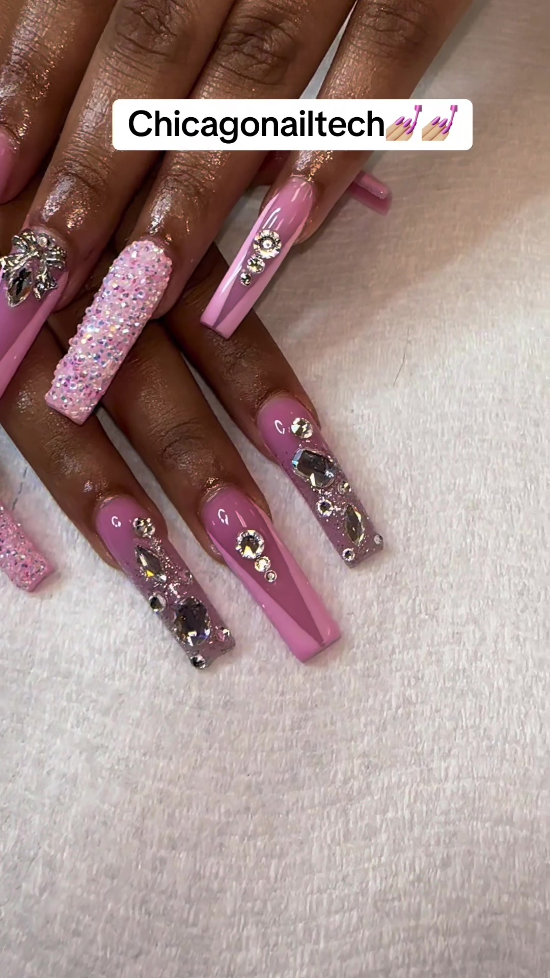 @naughtynailzbyalexis