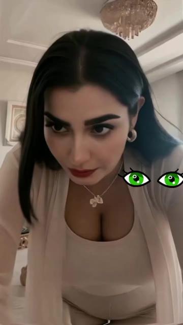 @ألأستاذة نجوى ((وحش الكون))