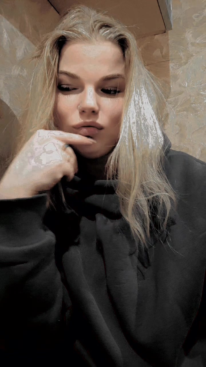 @VIKA_KROSS_Official✔