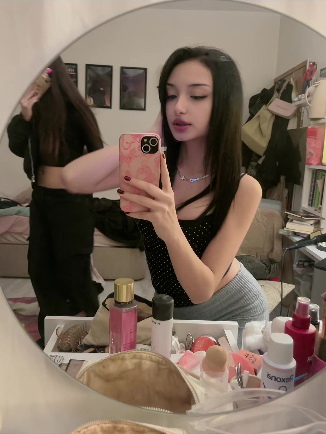 @nehirozbyy
