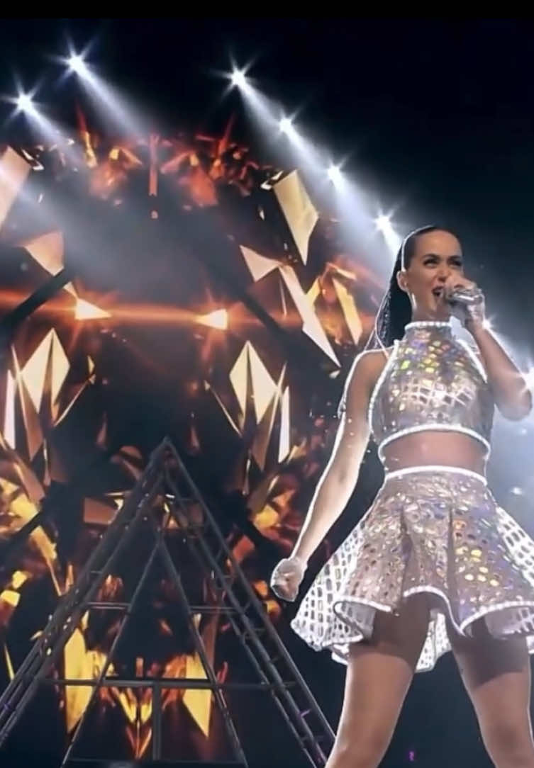 @EL MULTIVERSO DE KATY PERRY ♾️