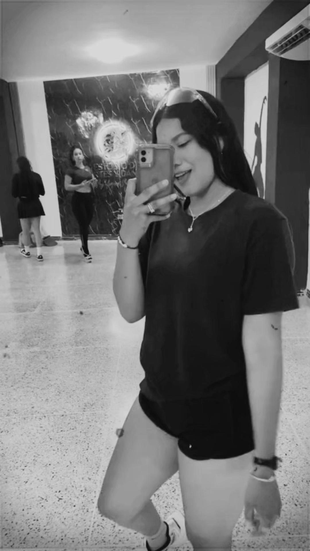 @More🖤_18