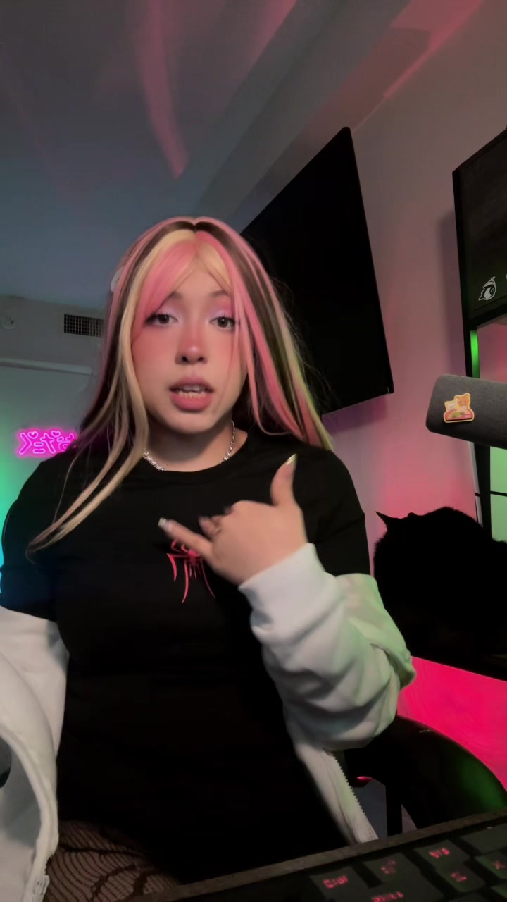 @Avrilellg