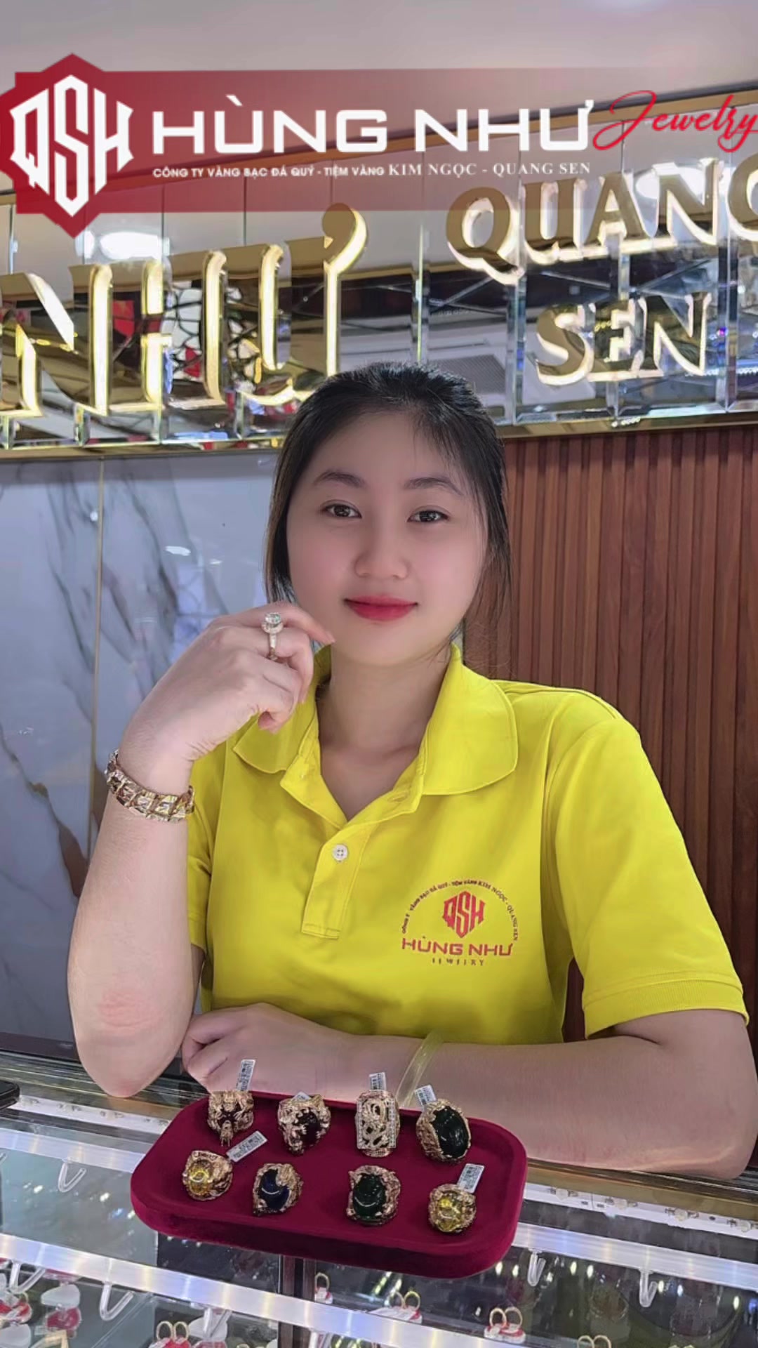 @TIỆMV&Agrave;NG QS. H&Ugrave;NG NHƯ