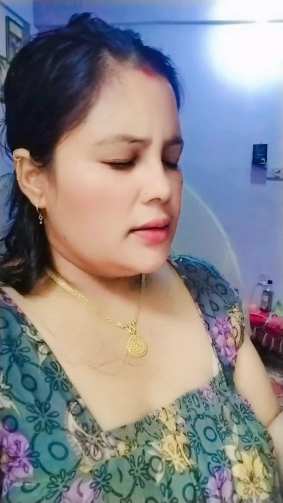 @दाजुभाइ बिनाको चेली🧿