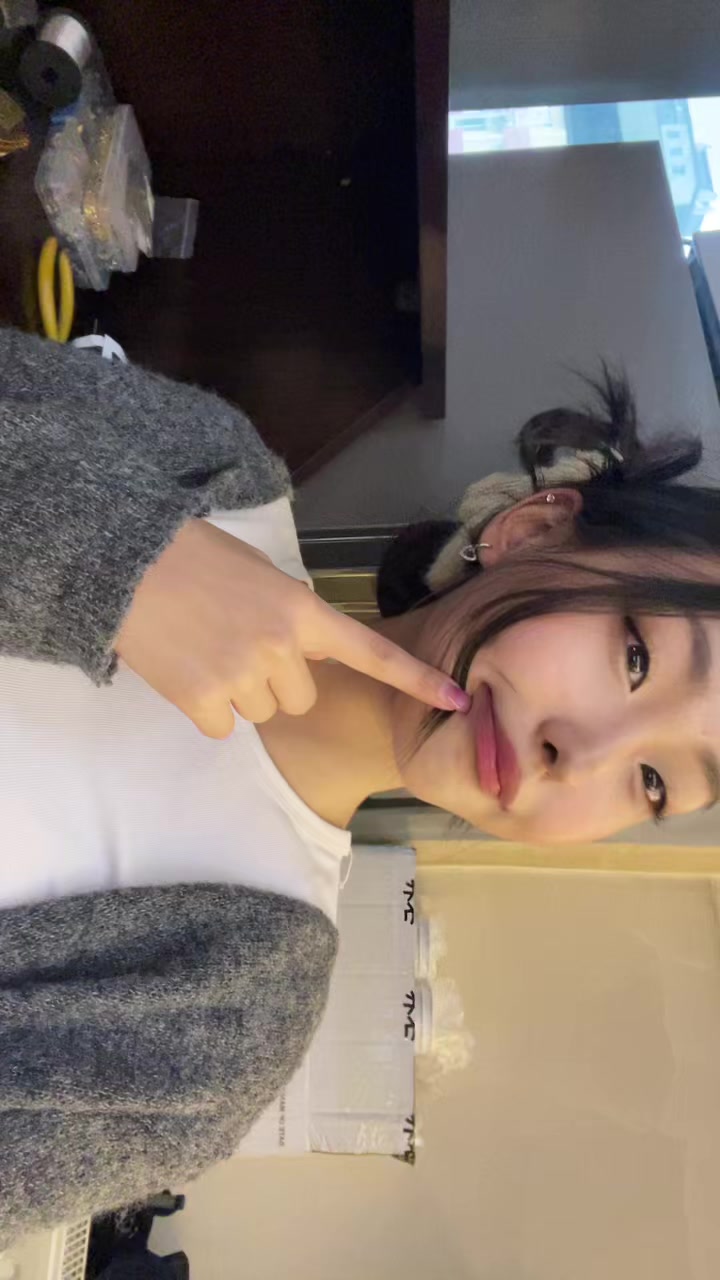 @🐥