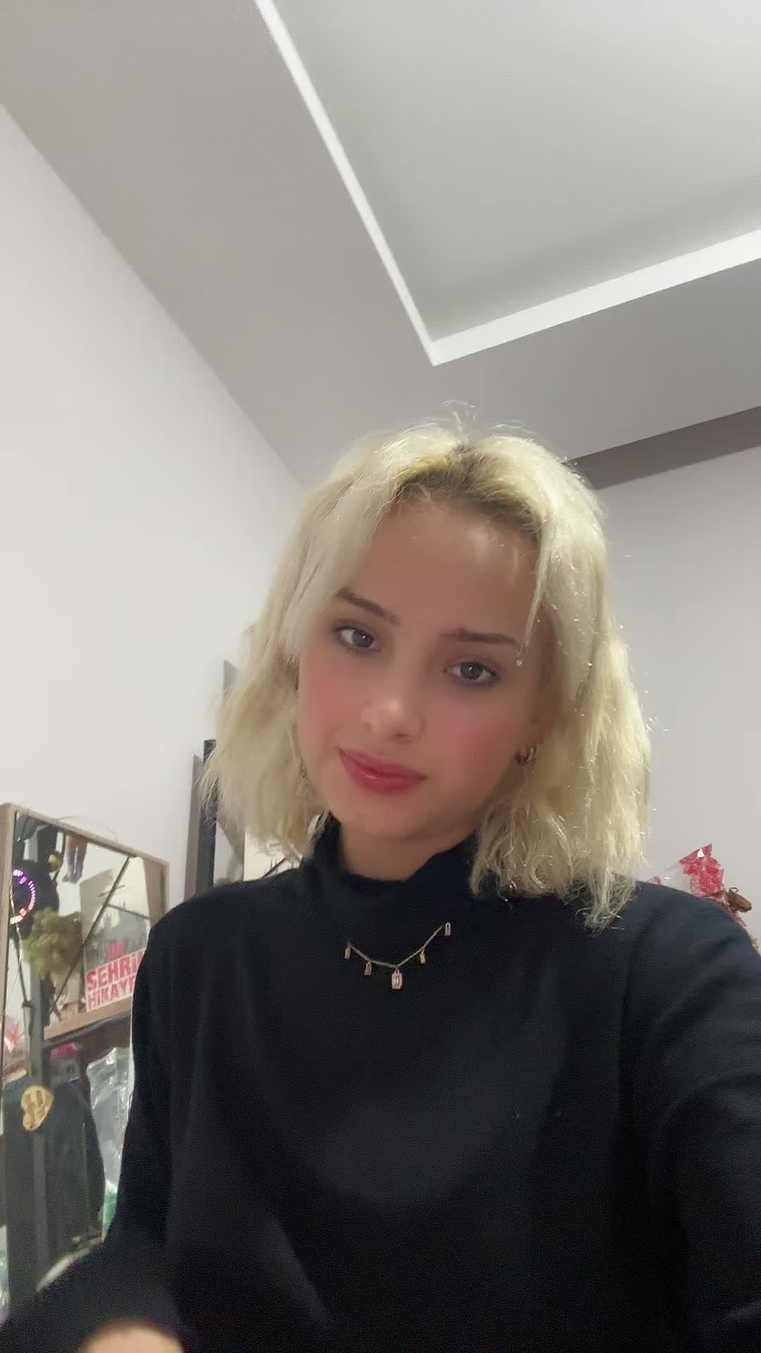 @Nurg&uuml;l U&ccedil;um