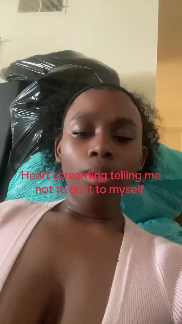 @raeee💋🦇