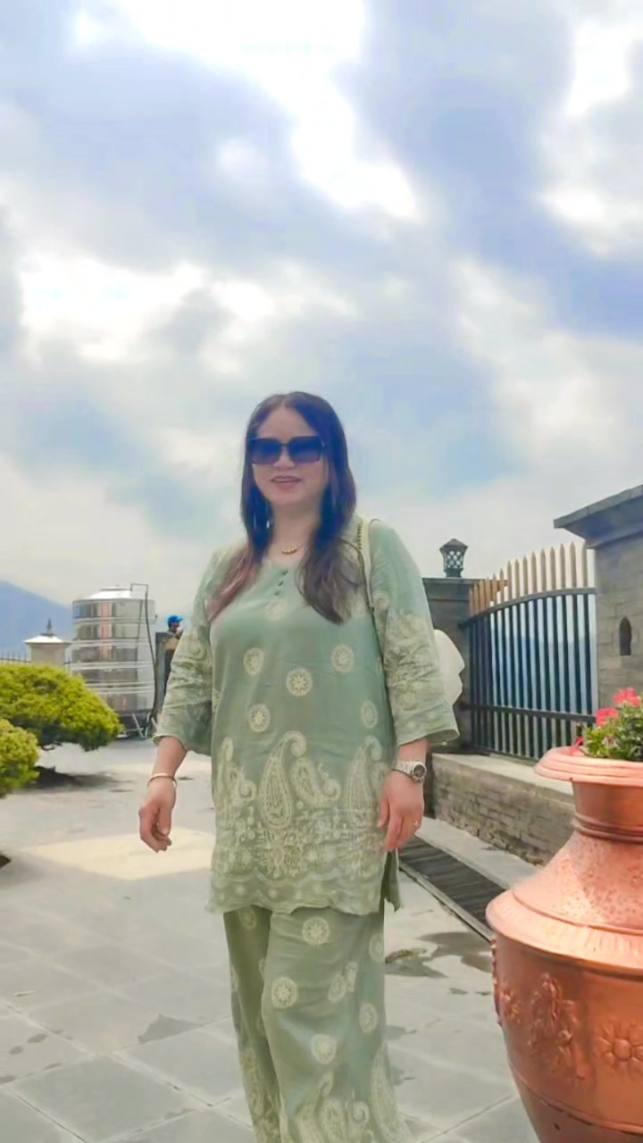@Isha_thapa