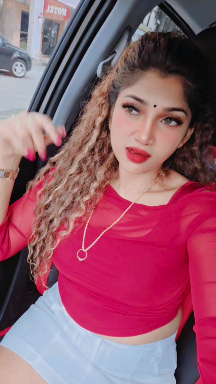 @Marykavitha_28 &hearts;️🖤