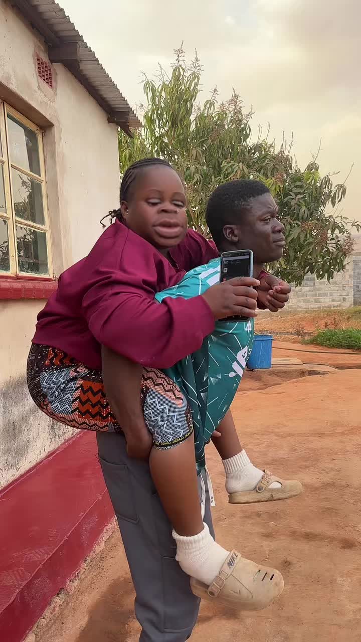 @Izukanjilunguschoolgirl