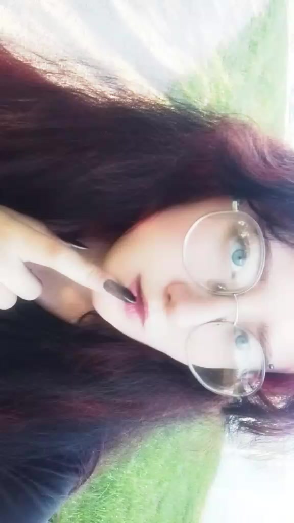 @anisoi
