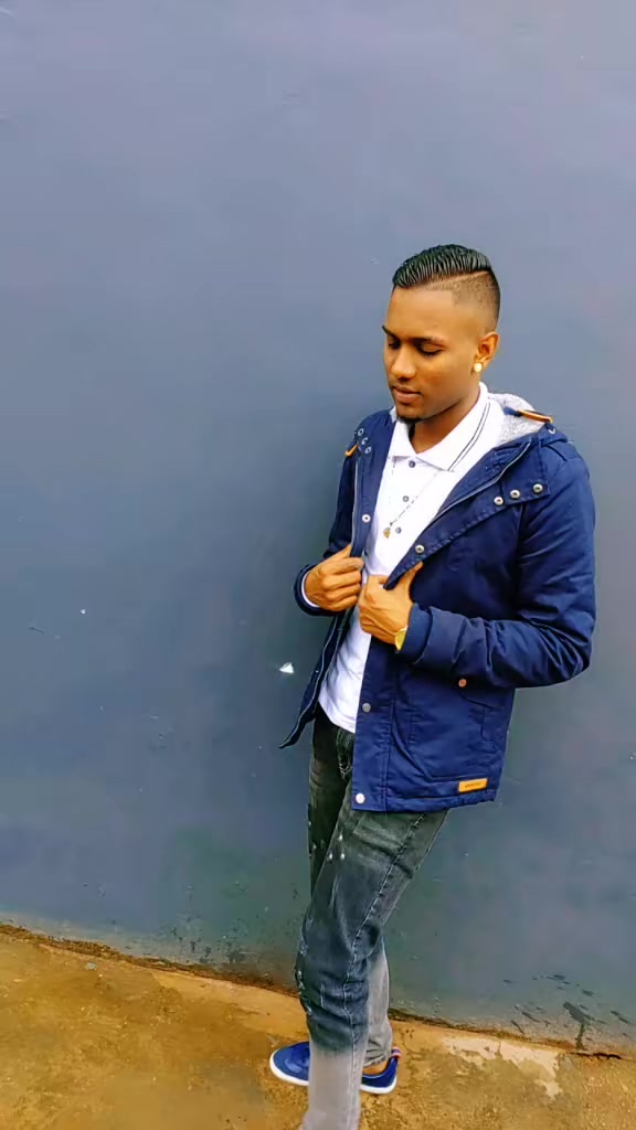 @Shivash #HUSTLER😎