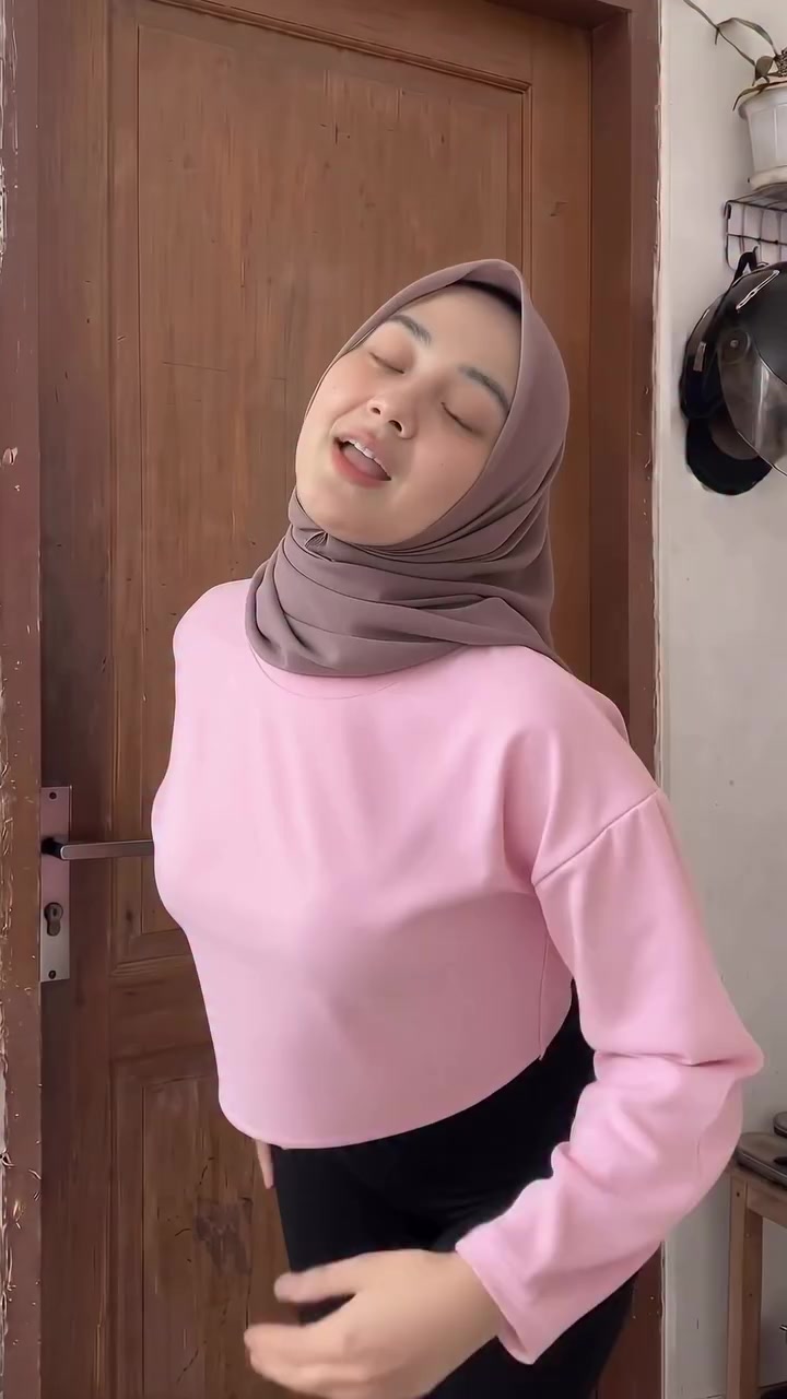 @user50011634293