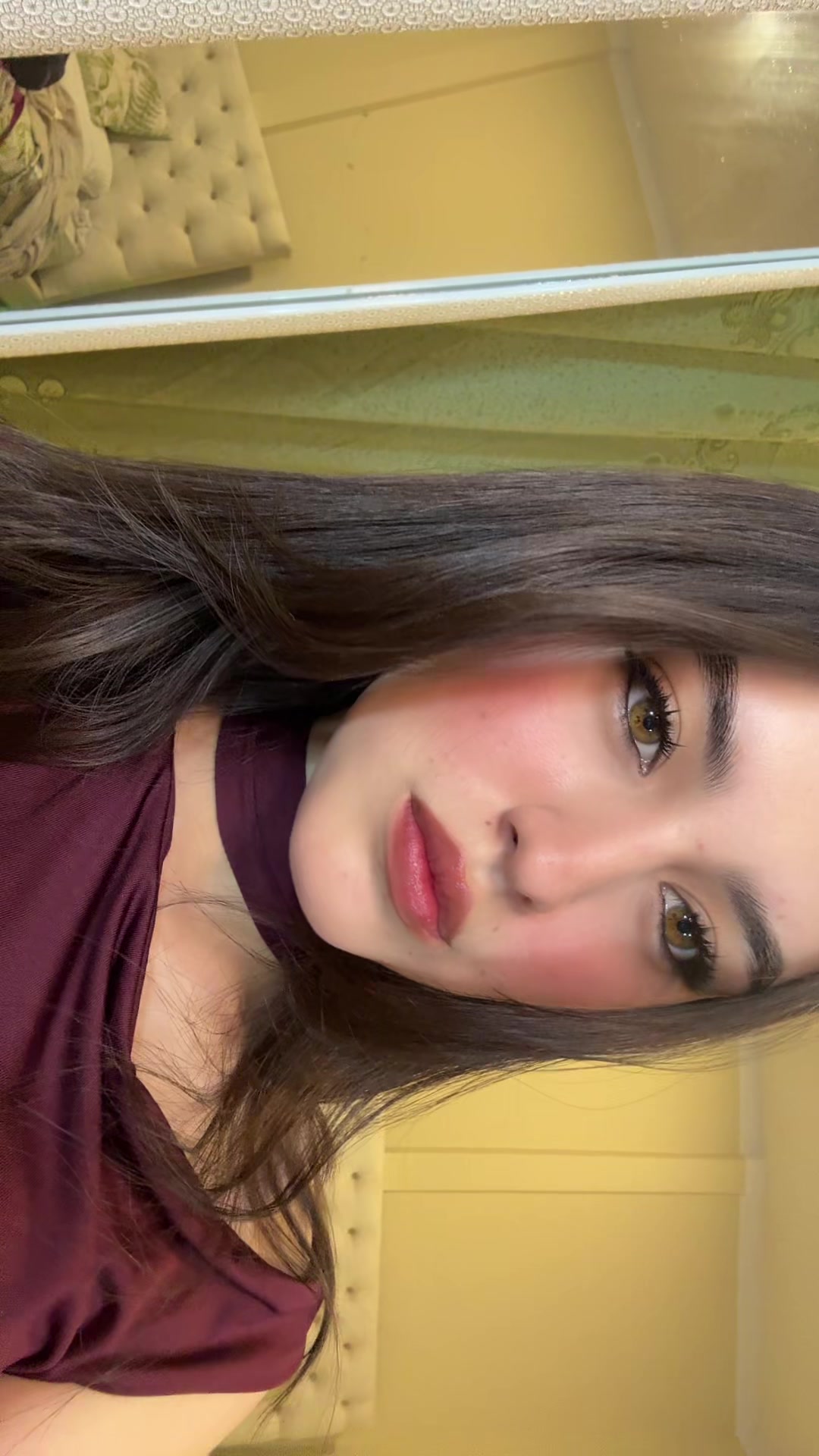 @𝐀𝐧𝐚𝐡𝐢 𝐋𝐚𝐥𝐚𝐧𝐠𝐮𝐢🐰