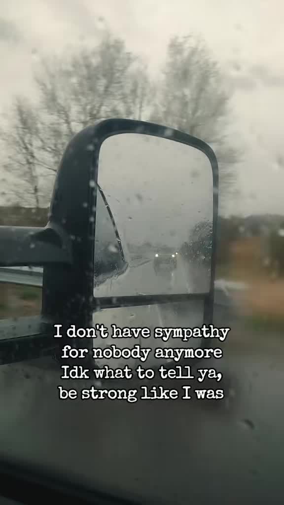@grippysockedtomboy