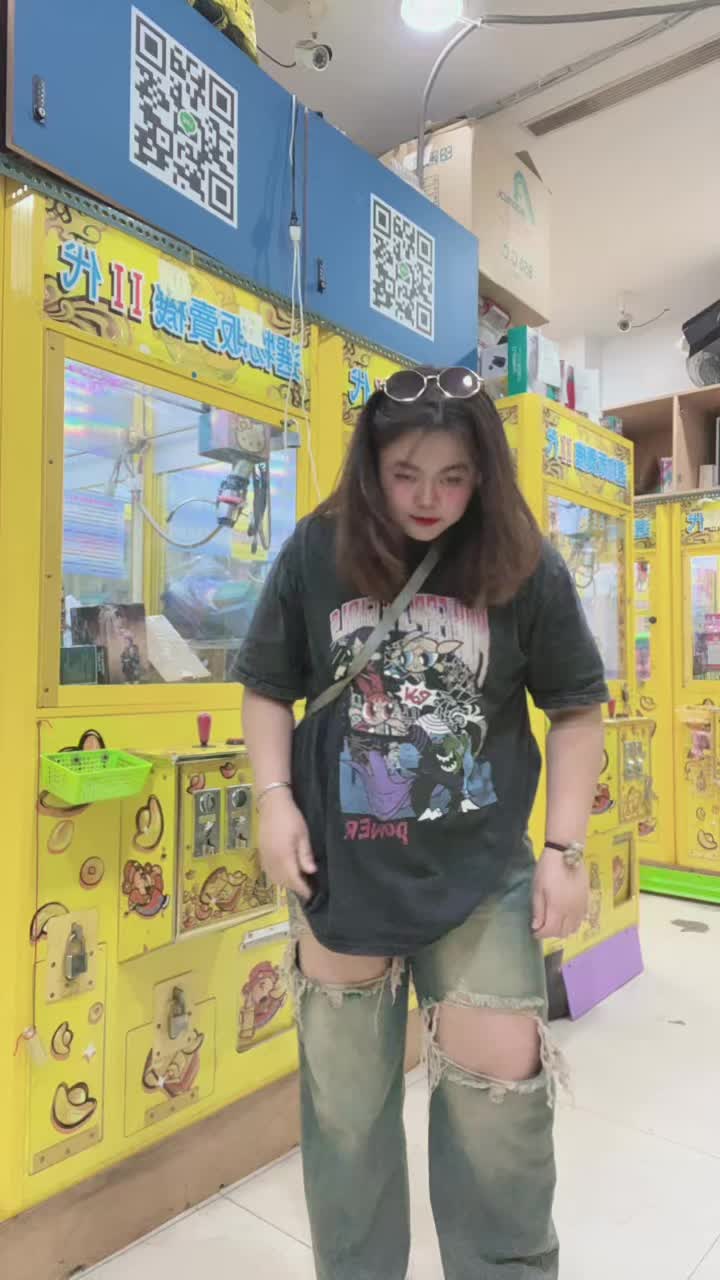 @🐷จ๋าห๊ะ1998🐷