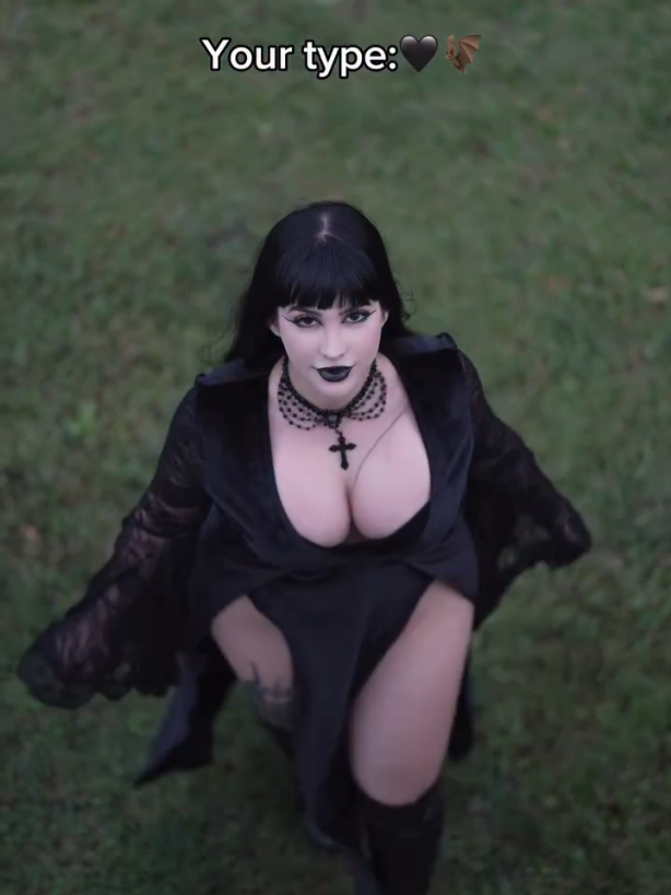 @Demonmika Fan 🖤