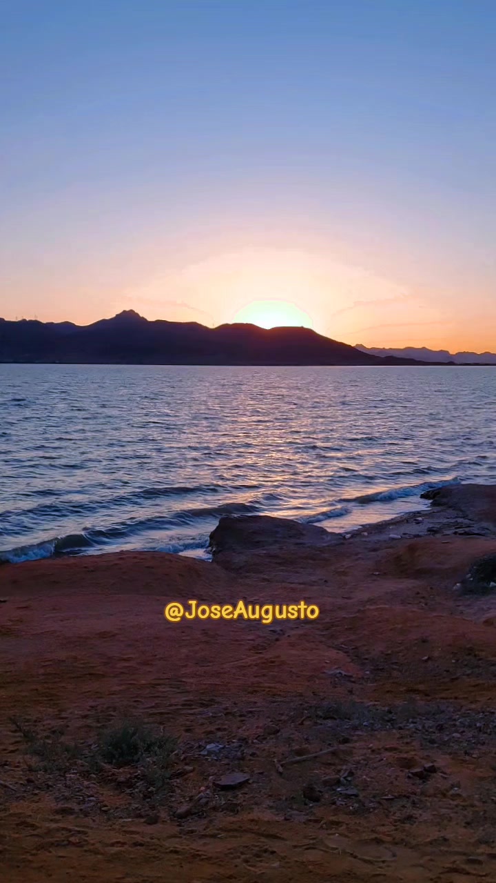 @José Augusto