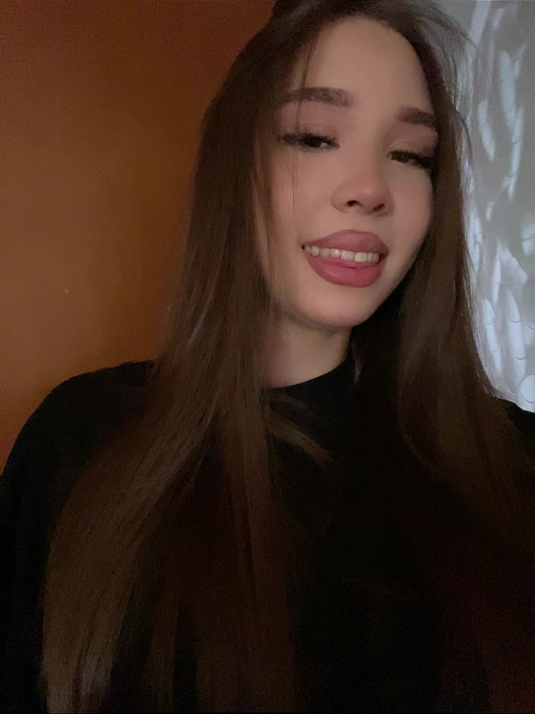 @полиняня