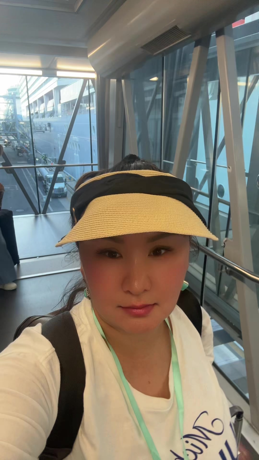@АК-МӨӨР ЯН